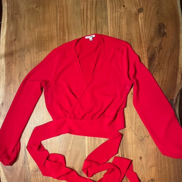 Red Cropped Wrap Top - Picture 4 of 9
